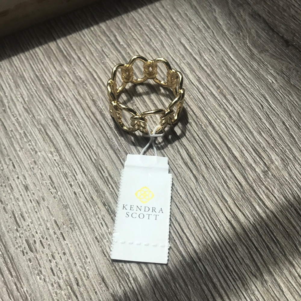 Brand new Kendra Scott ring - tags still on!